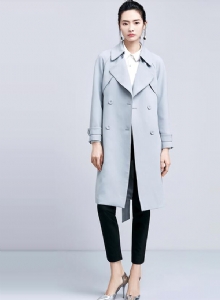女大衣 