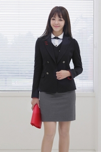 女西服