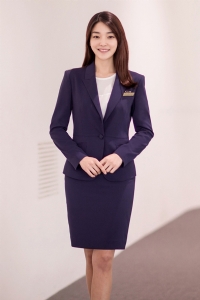 女西服